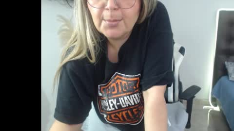 samy_vsn online show from 10/16/25, 06:09