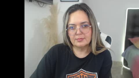 samy_vsn online show from 11/08/25, 07:34