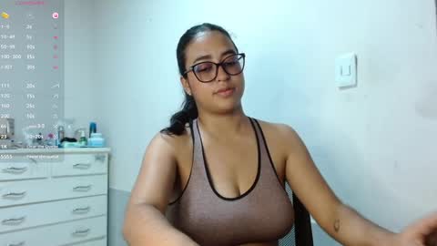Snapshot of samyathome chatting on 05/01/26, 03:27 Samy nice too meet u online show from 05/01/26, 03:27