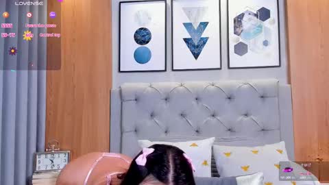 Snapshot of samybennet chatting on 09/25/25, 04:54 Samy Bennet online show from 09/25/25, 04:54