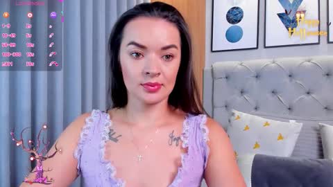 Snapshot of samybennet chatting on 10/08/25, 04:26 Samy Bennet online show from 10/08/25, 04:26