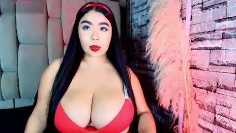 Snapshot of samygreyy_ chatting on 07/11/26, 10:44 SAMY GREY... online show from 07/11/26, 10:44