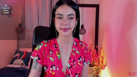 Snapshot of samylewis4_20 chatting on 12/13/24, 11:28 sammy online show from 12/13/24, 11:28