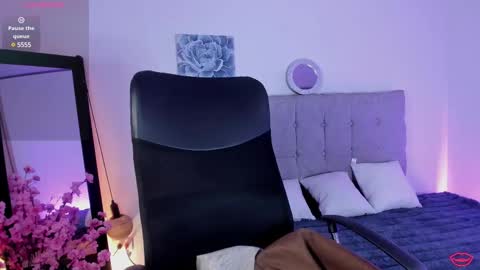 Snapshot of samylewis4_20 chatting on 02/22/25, 09:37 sammy online show from 02/22/25, 09:37