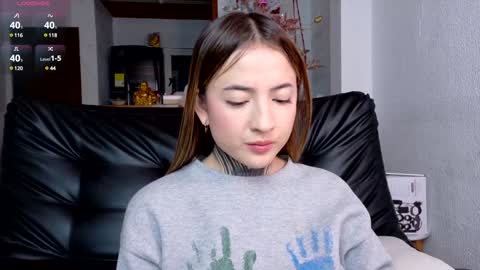 Snapshot of samyortiz_ chatting on 01/05/25, 03:00 Samy and Juan online show from 01/05/25, 03:00