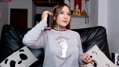 Snapshot of samyortiz_ chatting on 01/09/25, 02:11 Samy and Juan online show from 01/09/25, 02:11