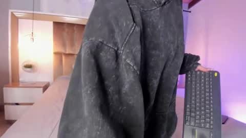 samysharky online show from 01/14/26, 05:02