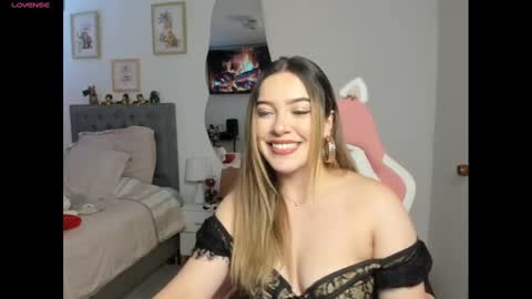 Samanta online show from 01/08/25, 01:09