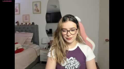 Samanta online show from 01/11/25, 01:01