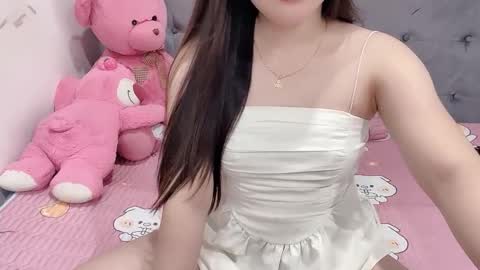 sanami_sian_ online show from 09/14/25, 01:38