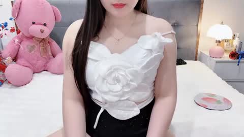 sanami_sian_ online show from 06/26/26, 02:05