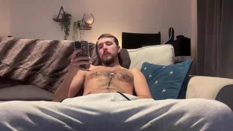 Snapshot of sandb250 chatting on 01/22/25, 10:48 sandb250 online show from 01/22/25, 10:48