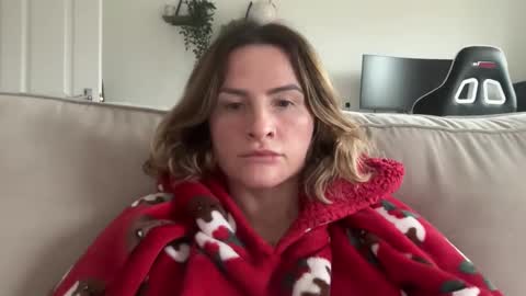 Snapshot of sandb250 chatting on 02/03/25, 03:49 sandb250 online show from 02/03/25, 03:49