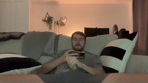 Snapshot of sandb250 chatting on 02/09/25, 01:00 sandb250 online show from 02/09/25, 01:00