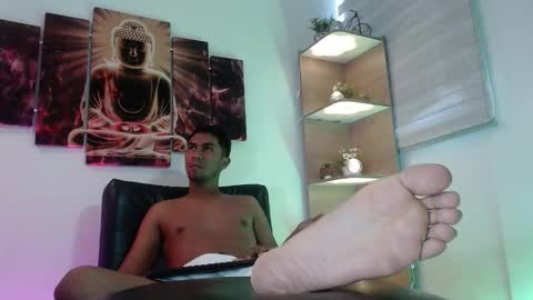 Snapshot of sander_ath chatting on 11/02/25, 08:11 Sander online show from 11/02/25, 08:11