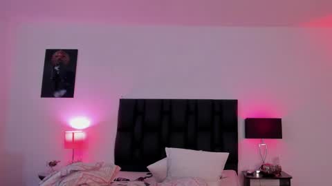 MilaSander online show from 02/20/25, 03:12