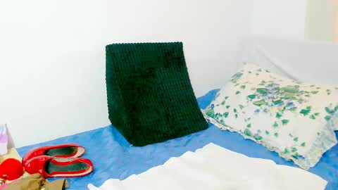 sandi amaya online show from 02/28/25, 03:15