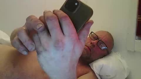 sandnesrune523 online show from 02/16/26, 01:07