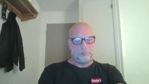 sandnesrune523 online show from 03/17/26, 06:11