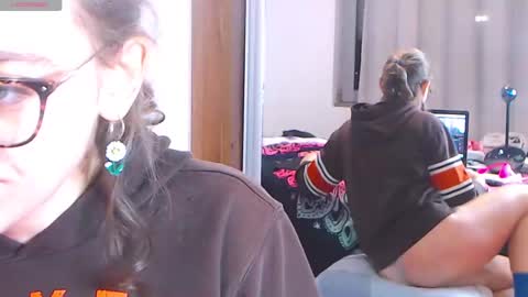 Snapshot of sandra10031989 chatting on 01/06/25, 08:07 Sandra online show from 01/06/25, 08:07