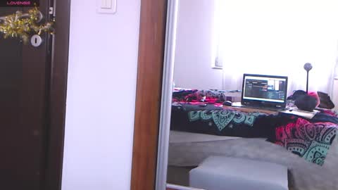 Snapshot of sandra10031989 chatting on 03/01/25, 02:44 Sandra online show from 03/01/25, 02:44