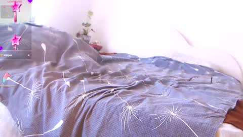 Snapshot of sandra10031989 chatting on 09/17/25, 02:41 Sandra online show from 09/17/25, 02:41