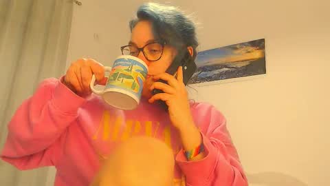 Sandra online show from 01/12/26, 05:51