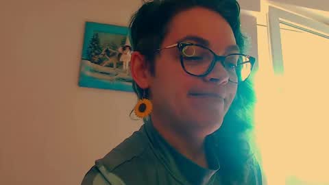 Snapshot of sandra10031989 chatting on 03/22/26, 01:25 Sandra online show from 03/22/26, 01:25