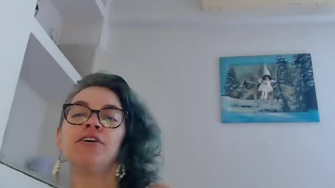 Snapshot of sandra10031989 chatting on 04/13/26, 11:59 Sandra online show from 04/13/26, 11:59