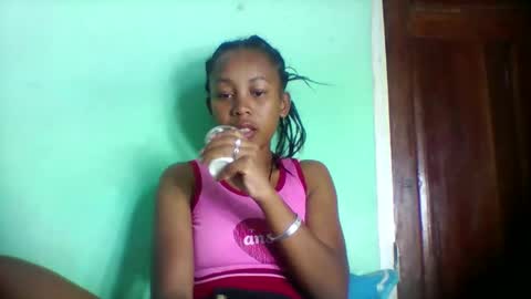 Snapshot of sandra1253099 chatting on 04/19/26, 06:13 sandra1253099 online show from 04/19/26, 06:13