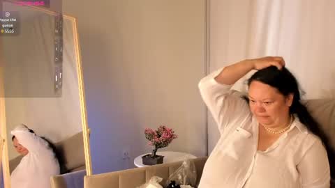 Snapshot of sandra__jackson chatting on 06/17/26, 02:58 sandra__jackson online show from 06/17/26, 02:58