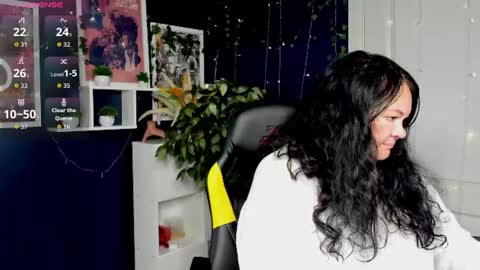 Snapshot of sandra__jackson chatting on 06/22/26, 03:25 sandra__jackson online show from 06/22/26, 03:25