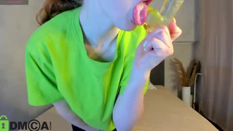 Sandra online show from 05/20/26, 01:45