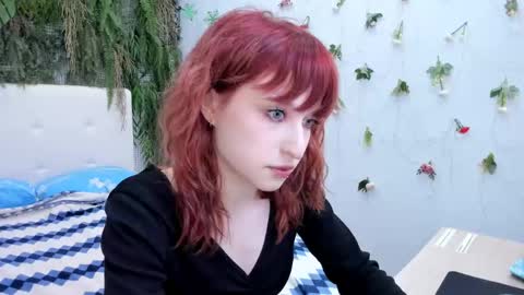 Snapshot of sandra_crazy chatting on 03/18/26, 10:35 ElizaNik online show from 03/18/26, 10:35