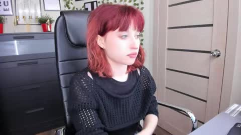 Snapshot of sandra_crazy chatting on 04/16/26, 12:55 ElizaNik online show from 04/16/26, 12:55