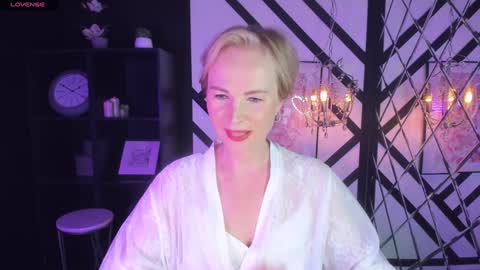 Snapshot of sandra_kind chatting on 01/30/25, 05:09 Sandra online show from 01/30/25, 05:09