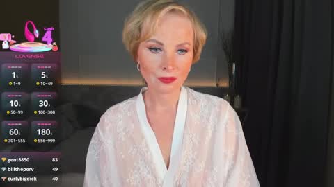 Snapshot of sandra_kind chatting on 02/26/25, 08:37 Sandra online show from 02/26/25, 08:37