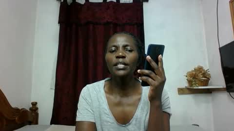 sandra online show from 11/18/25, 06:40