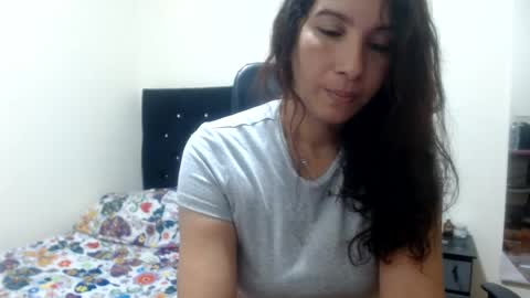 Snapshot of sandra_rosse chatting on 07/03/26, 04:19 sandra_rosse online show from 07/03/26, 04:19
