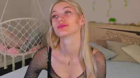 Snapshot of sandraa_anderson chatting on 07/21/26, 11:29 sandraa_anderson online show from 07/21/26, 11:29