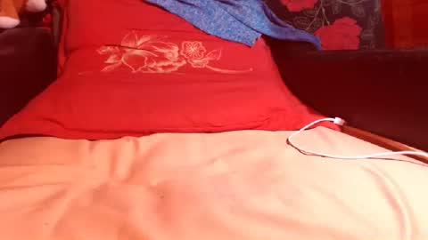 Snapshot of sandrabenet chatting on 11/28/25, 07:05 Sandra online show from 11/28/25, 07:05