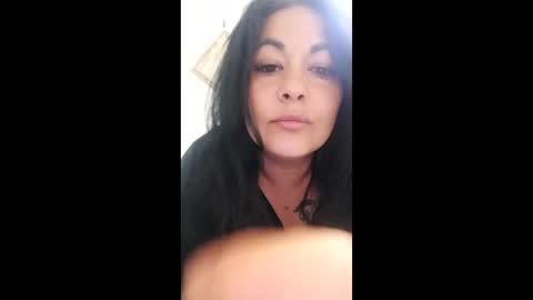 Snapshot of sandrabenet chatting on 04/19/26, 06:54 Sandra online show from 04/19/26, 06:54