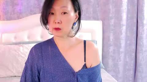 Sandra online show from 04/17/26, 09:23