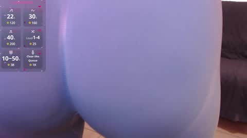 sandrawoolf online show from 12/08/24, 10:08