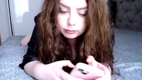 Sandra online show from 02/18/25, 01:33