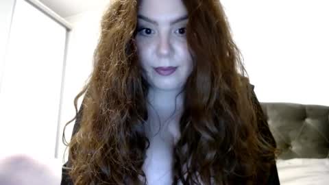 Sandra online show from 02/18/25, 04:37