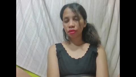 sandrinah788632 online show from 11/14/25, 08:24