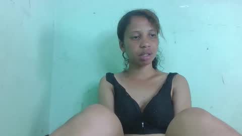Snapshot of sandrinah788632 chatting on 04/17/26, 04:37 sandrinah788632 online show from 04/17/26, 04:37