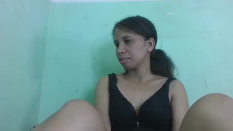 sandrinah788632 online show from 05/16/26, 07:05