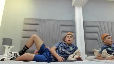 Snapshot of sandro_filipi chatting on 09/11/25, 10:59 Sandro online show from 09/11/25, 10:59